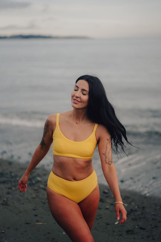 Gaia high-waist bottoms | Sunshine